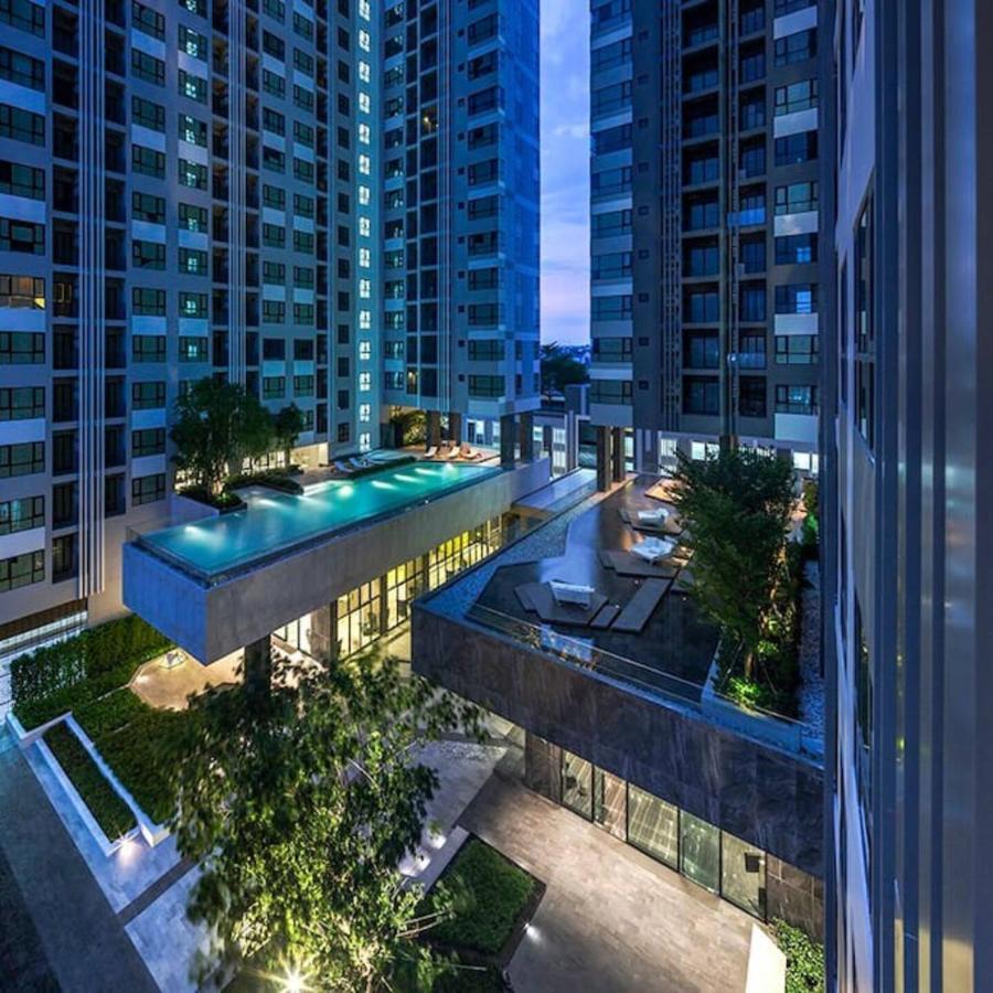 2 Bed Room, Large Living Room @ Central Pattaya Luaran gambar